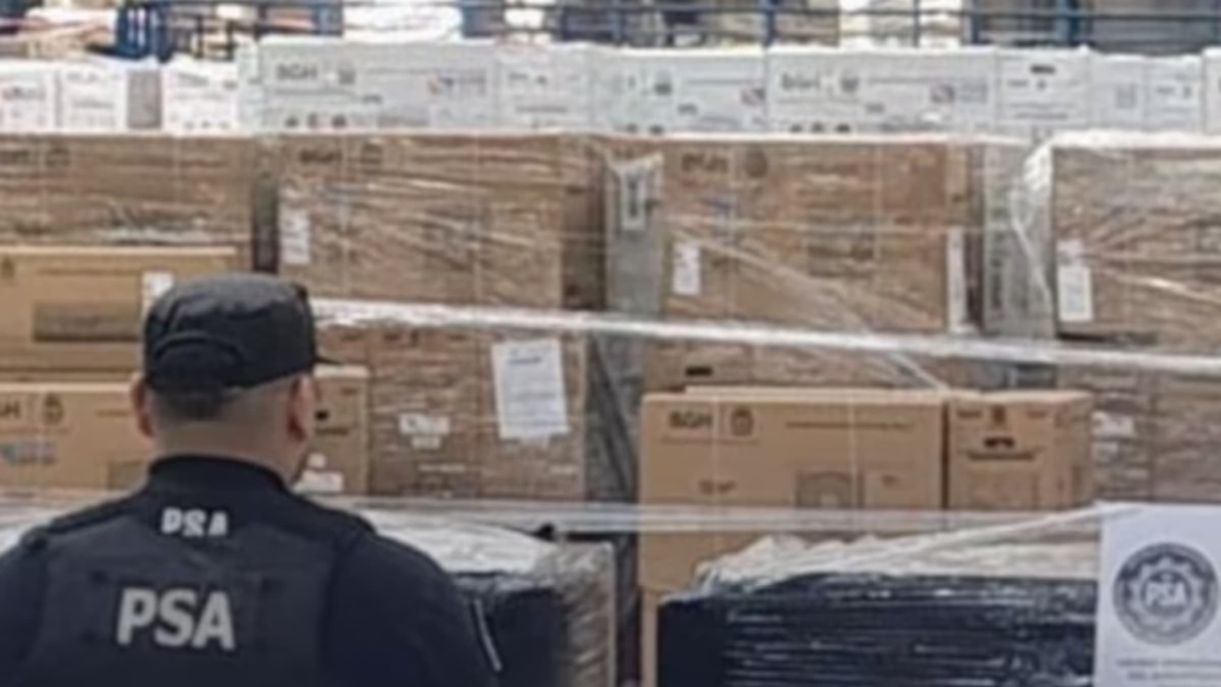 Recuperaron 1.800 notebooks de Conectar Igualdad robadas de una planta de Ezeiza