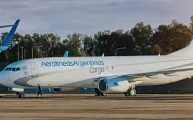 Las aerolíneas deben repostar combustible en Brasil por el acortamiento de pista en Ezeiza